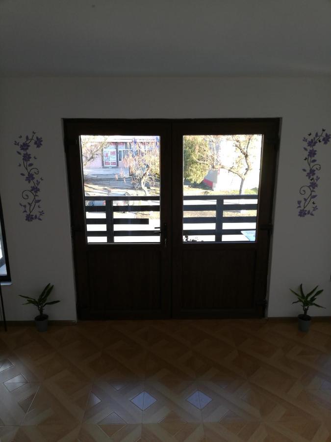 Hotel Hobby Hunedoara Exterior foto